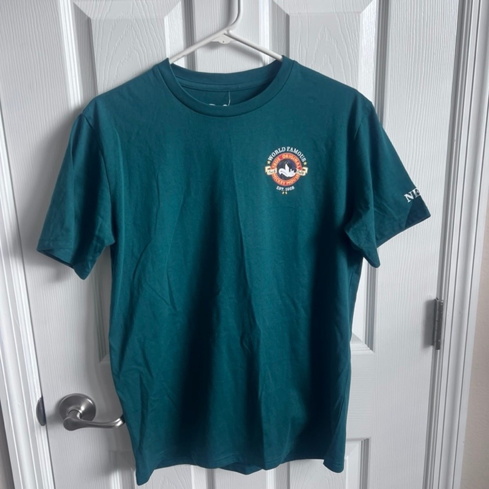 New NEFF Disney Mickey Mouse World Famous True Original T Shirt Green‎ Size S